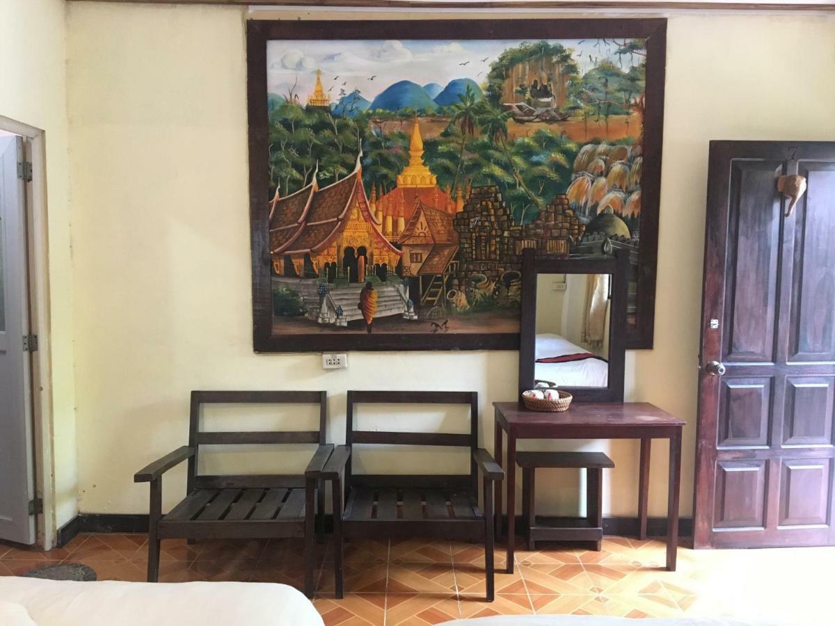 Mano Temple House Ξενοδοχείο Λουάνγκ Πραμπάνγκ Εξωτερικό φωτογραφία